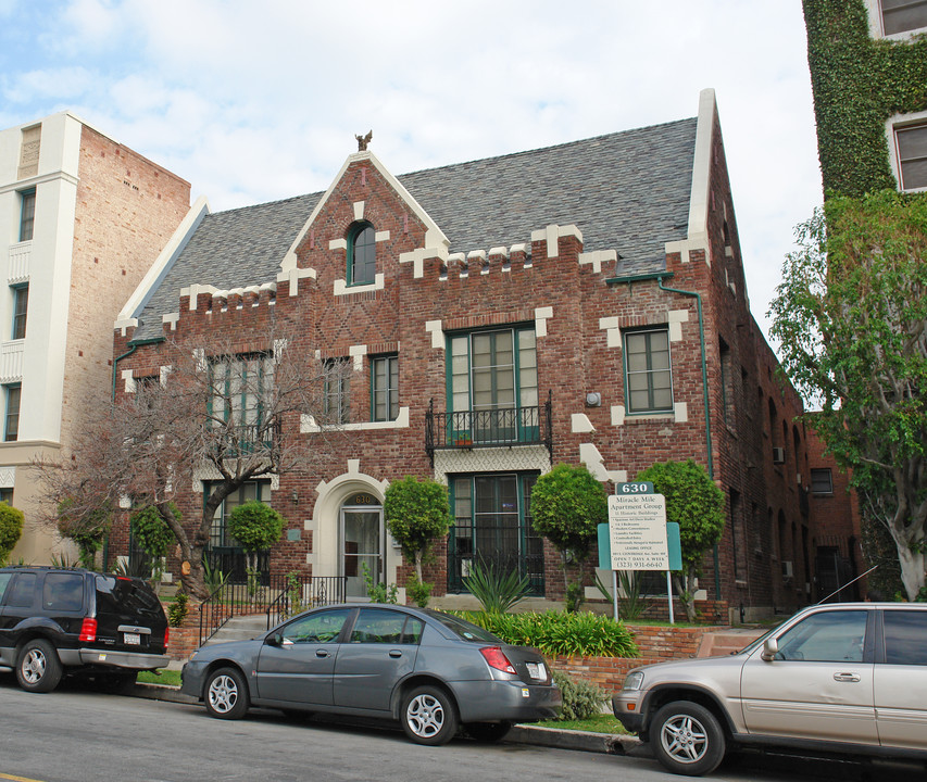 630 S Burnside Ave in Los Angeles, CA - Building Photo