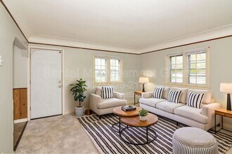 4400 Xenia Ave N in Minneapolis, MN - Building Photo - Building Photo