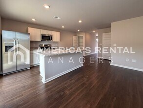 106 River Grass Dr in Lincoln, AL - Building Photo - Building Photo