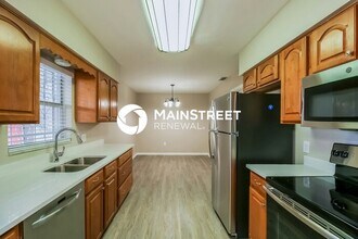 804 Greenbriar Dr in Brandon, FL - Building Photo - Building Photo