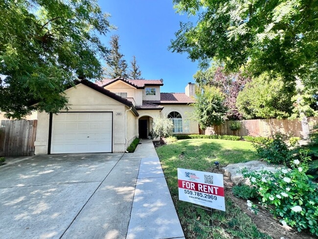 property at 1567 E Eclipse Ave