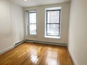 301 W 121st St in New York, NY - Foto de edificio - Floor Plan