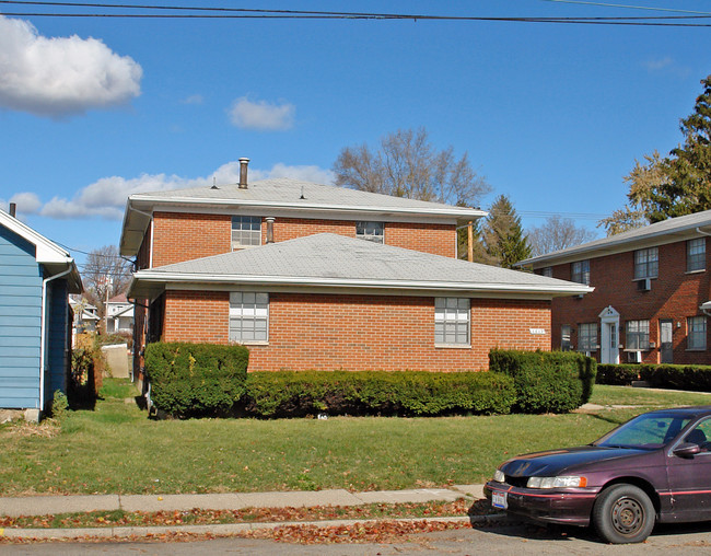 1619 Tuttle Ave in Dayton, OH - Foto de edificio - Building Photo