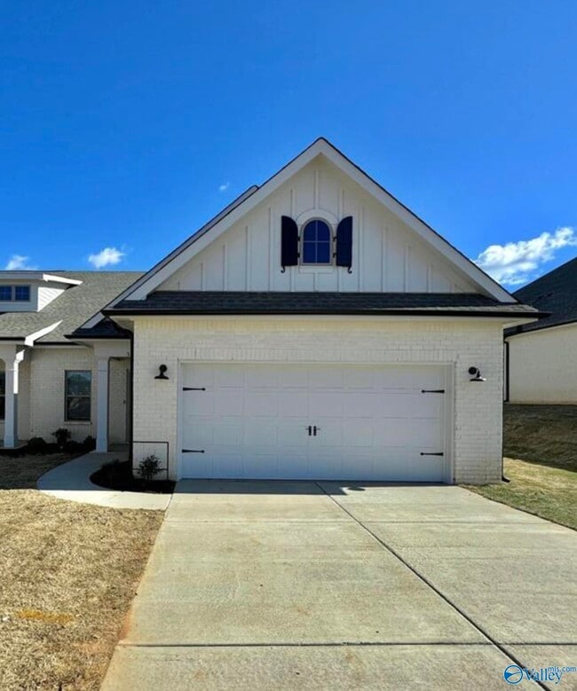 property at 7535 Doris Ruth Ln SE