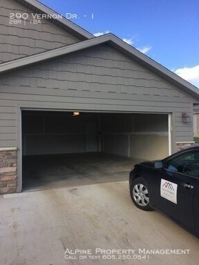 290 Vernon Dr-Unit -1 in Harrisburg, SD - Building Photo - Building Photo