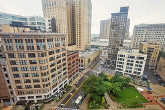 1212 Griswold St in Detroit, MI - Foto de edificio - Building Photo