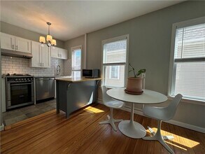 904 York Ave in Pawtucket, RI - Building Photo - Building Photo