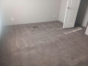 126 Mulberry in Belleville, MI - Building Photo - Building Photo