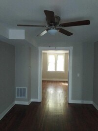 1602 Poplar Grove St photo'