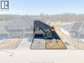 709 Elliot Pt Rd in Amherstburg, ON - Building Photo - Building Photo