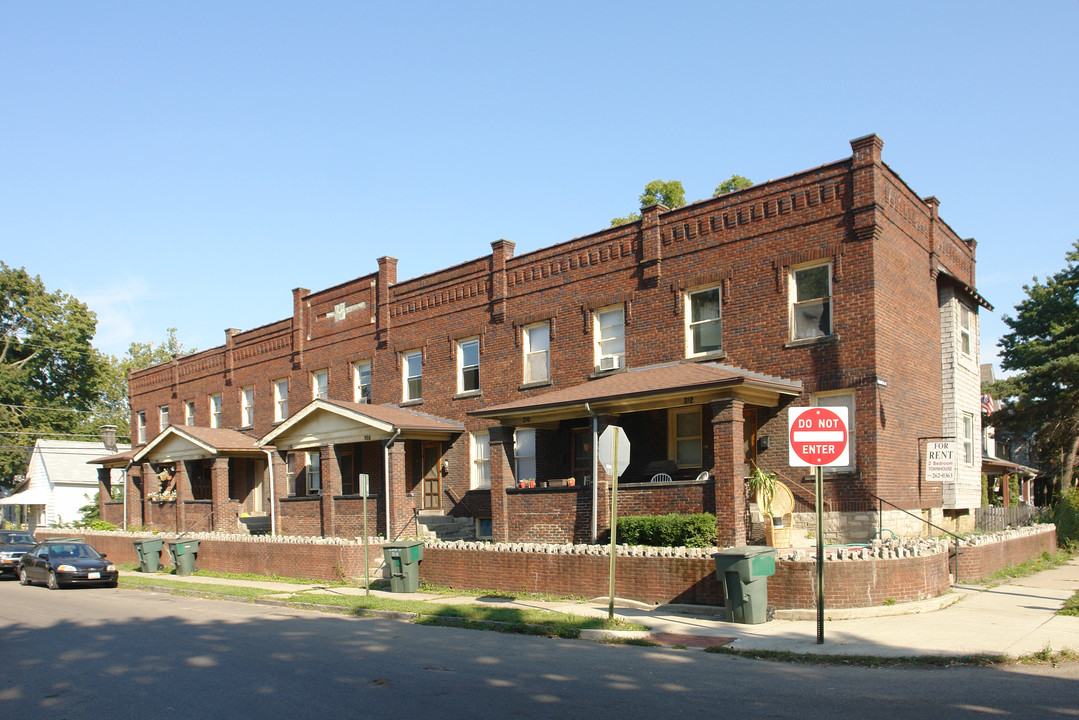 300-312 Clinton St in Columbus, OH - Building Photo