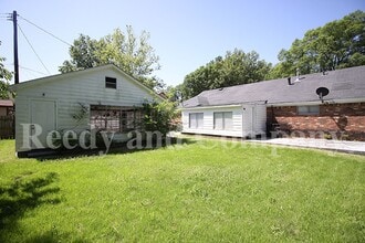 5072 Cresser St in Memphis, TN - Building Photo - Building Photo