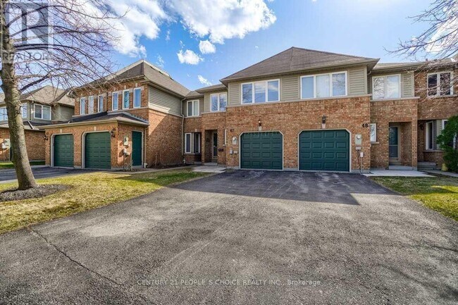 2550 Thomas St in Mississauga, ON - Building Photo - Building Photo