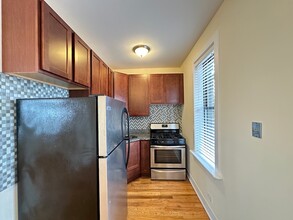 435 Park Ave, Unit J08P in Glencoe, IL - Building Photo - Building Photo