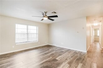 1317 SW 63rd St in Oklahoma City, OK - Building Photo - Building Photo