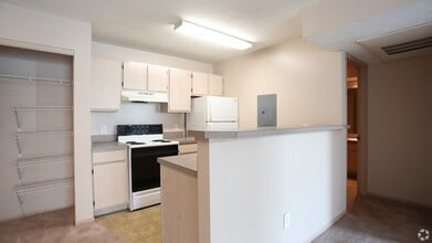 Sharon Glen in Columbus, OH - Foto de edificio - Building Photo