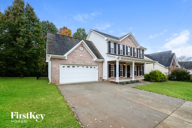 1486 Finwick Dr in Pfafftown, NC - Building Photo - Building Photo