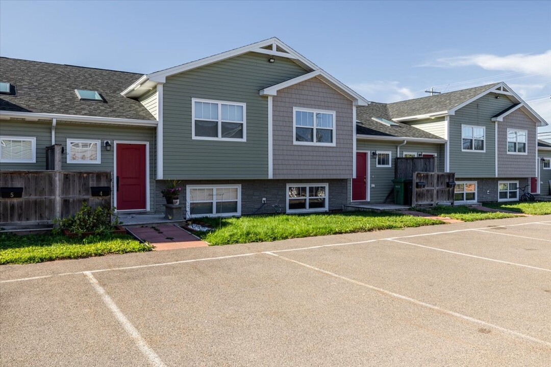 Garden Townhomes in Summerside, PE - Building Photo