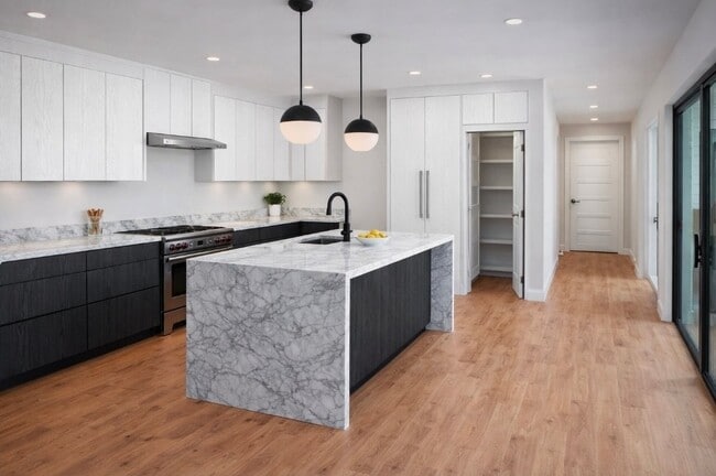 690 12200 S in Draper, UT - Building Photo - Building Photo