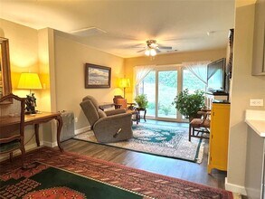 316 Lazy Ln in San Marcos, TX - Building Photo - Building Photo