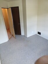 339 Hemlock Dr in Carnot-Moon, PA - Building Photo - Building Photo