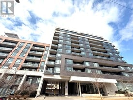 2800 Keele St in Toronto, ON - Building Photo