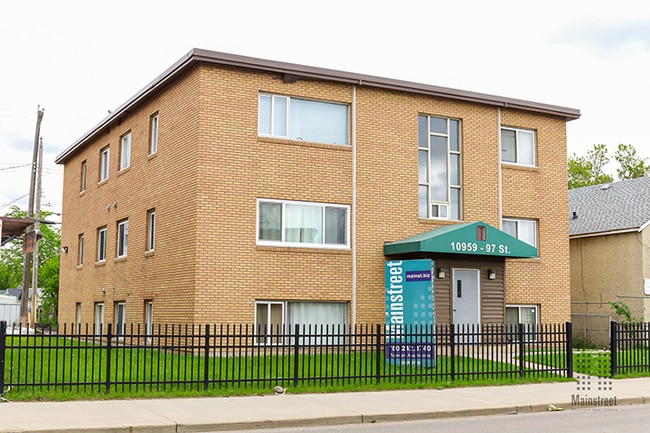 Rosedale Apartments in Edmonton, AB - Building Photo - Building Photo