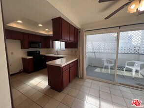 1328 9th St in Santa Monica, CA - Building Photo - Building Photo