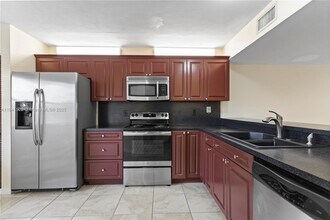 1357 NW 123rd Ave in Pembroke Pines, FL - Building Photo - Building Photo