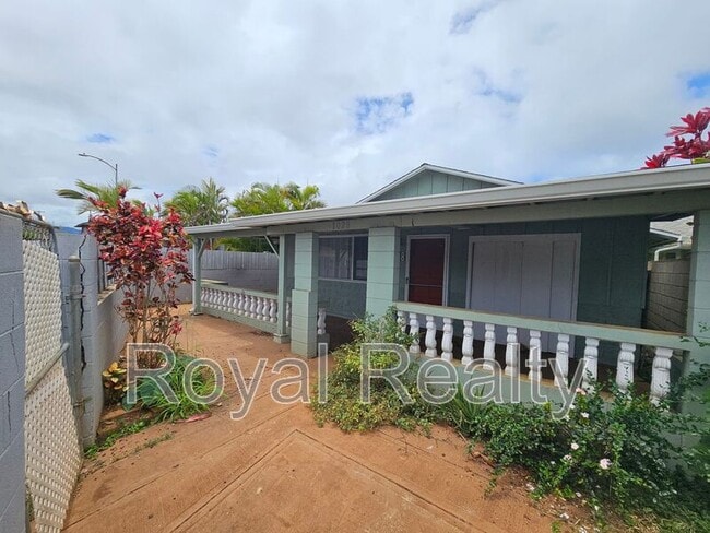 property at 1028 Hooli Pl