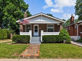 2234 Yale Ave in Maplewood, MO - Building Photo