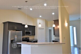 3809 SW Wycoff St in Port St. Lucie, FL - Building Photo - Building Photo
