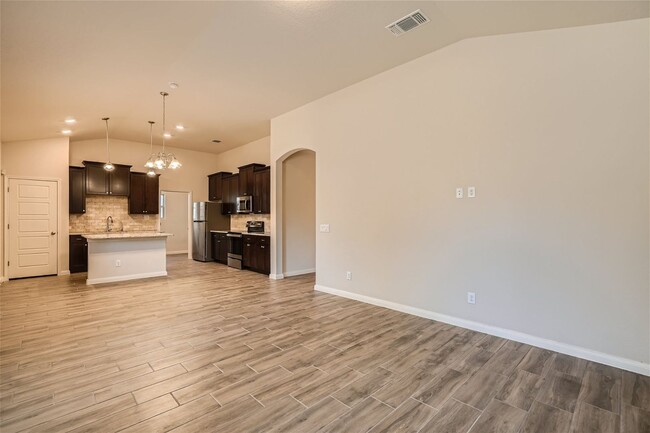7727 Sunrise Cay in San Antonio, TX - Building Photo - Building Photo