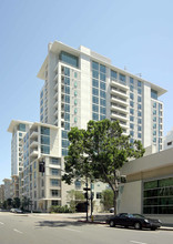 Acqua Vista Condominiums in San Diego, CA - Building Photo - Building Photo