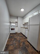 623 N 32nd St in Philadelphia, PA - Building Photo - Building Photo