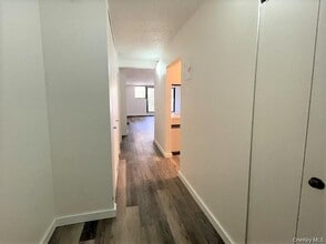 25 Rockledge Ave in White Plains, NY - Building Photo - Building Photo