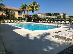 4214 Bellasol Cir in Ft. Myers, FL - Building Photo - Building Photo