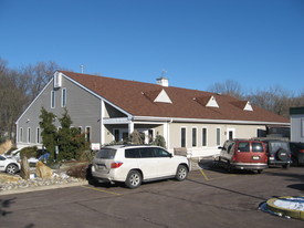 1900 W Old Lincoln Hwy Apartments