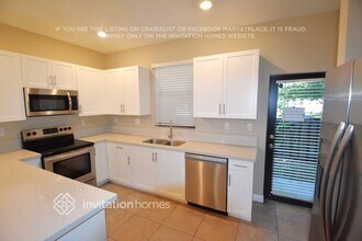 1643 SW 28th St in Fort Lauderdale, FL - Foto de edificio - Building Photo