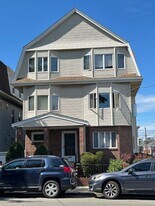 325 Main St, Unit 3 in Medford, MA - Building Photo