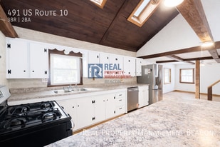 491 NH-10 in Lempster, NH - Building Photo