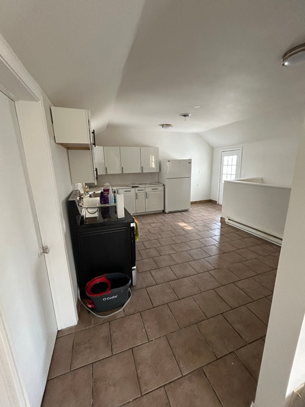 779 Silver St, Unit B in Marion, OH - Building Photo - Building Photo