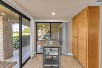 168 Cam Arroyo S in Palm Desert, CA - Building Photo - Building Photo
