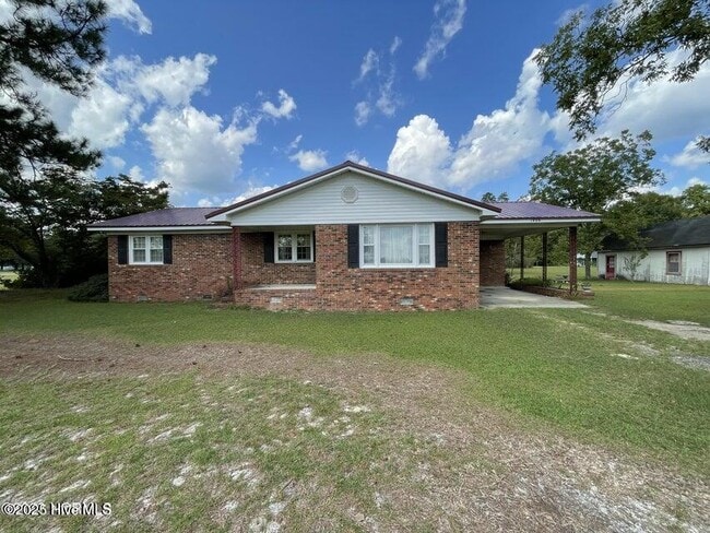 property at 1400 Old Fayetteville Rd