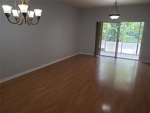 5643 NW 99th Way in Coral Springs, FL - Building Photo - Building Photo