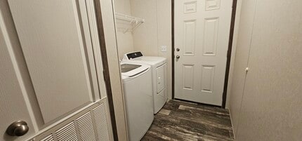 309 Mulberry in Belleville, MI - Building Photo - Building Photo