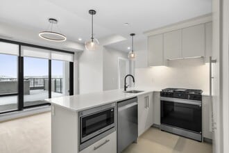 8375-8375 Broadcast Ave SW in Calgary, AB - Building Photo - Building Photo