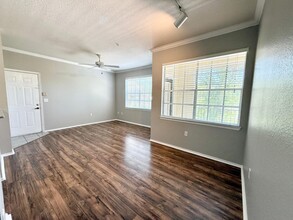 2564 Robert Trent Jones Dr in Orlando, FL - Building Photo - Building Photo