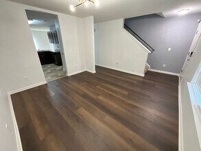 204 Taylors Landing Ave in McLeansville, NC - Building Photo - Building Photo