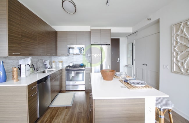 property at 840 N Orleans St